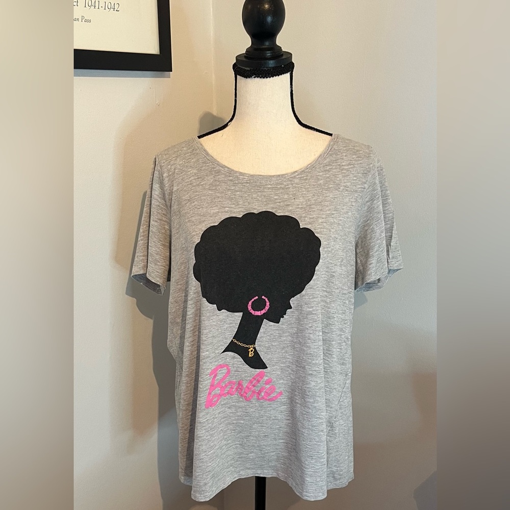 Slim Fit Crew Tee – Barbie Afro Grey from Torrid Size 0X 🥰